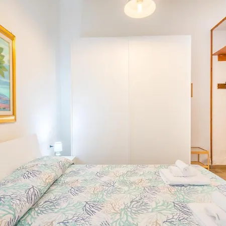 Fenice . Terrazza Vista Mare . Ac 别墅